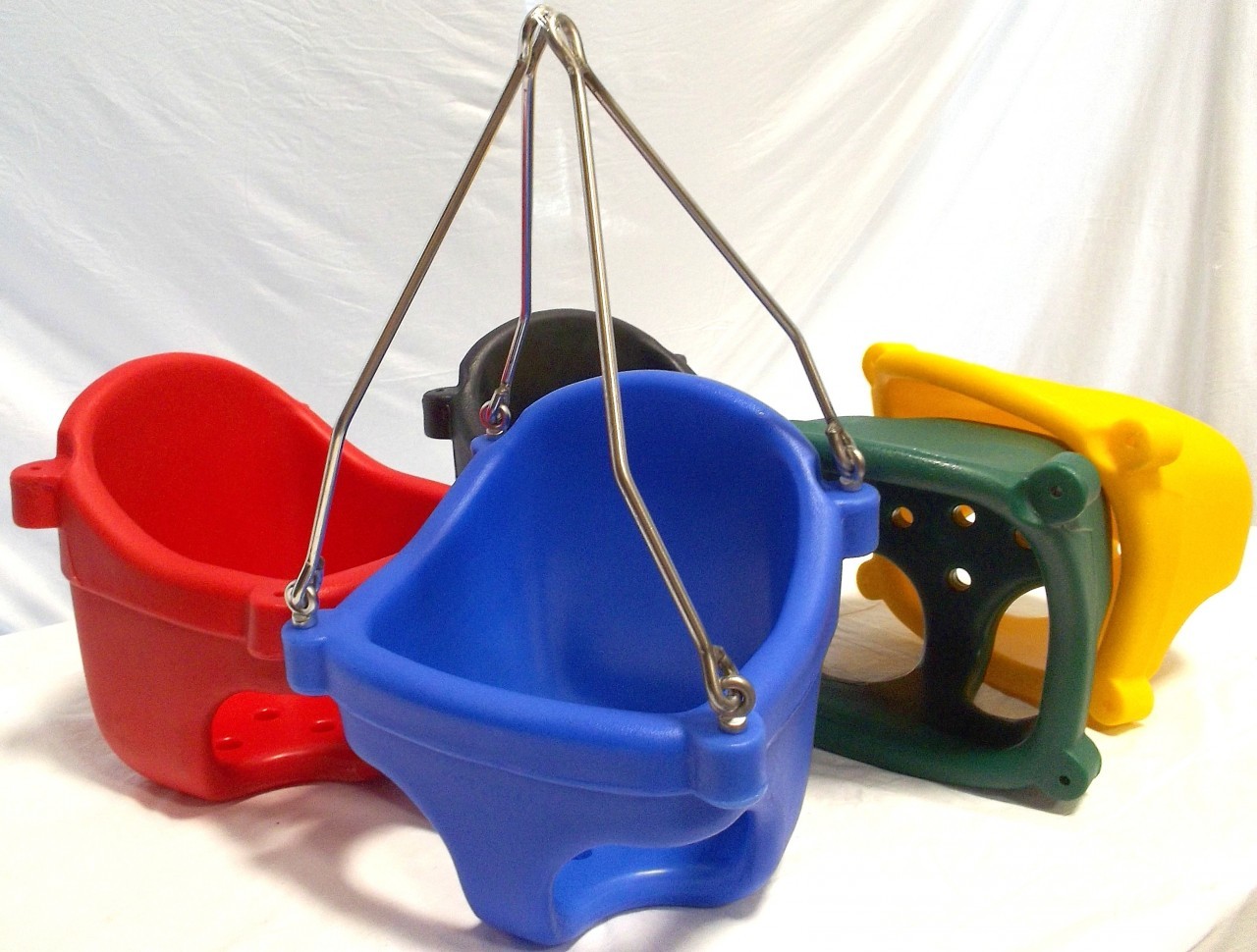 Plastic Swings from American Swing